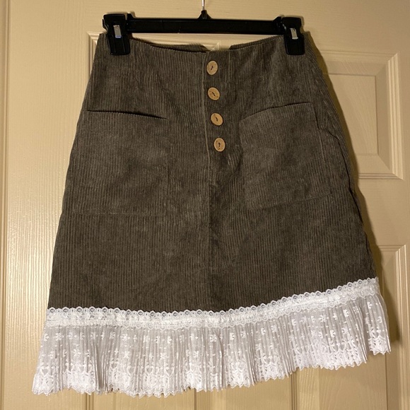 NWOT Sweet Laced Altar’d State Ribbed Green Miniskirt - Picture 1 of 3